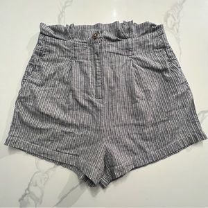 Hem & Thread high waist striped lightweight shorts size small
